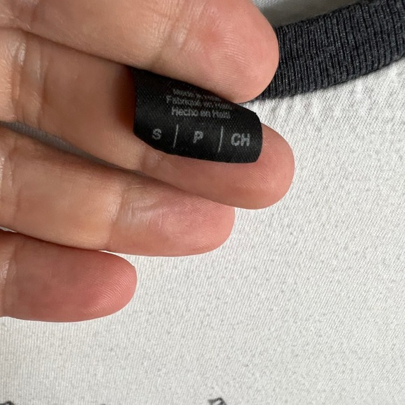 FLAW Waitin on Lane Graphic Tee Small White Gray 3/4 Sleeve Raglan Rodeo Shirt - Picture 4 of 4